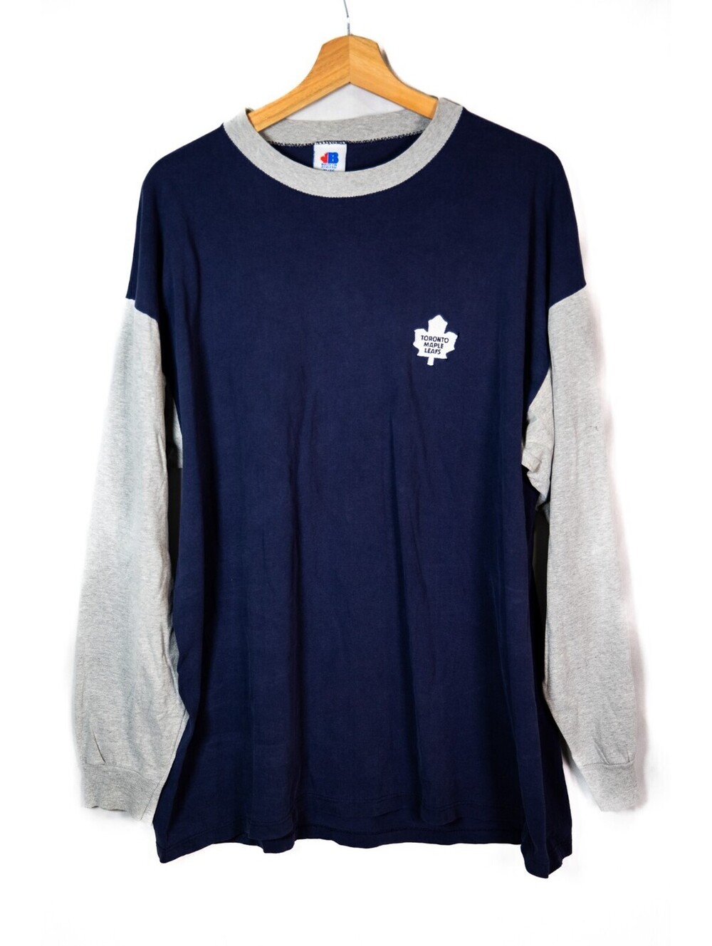 Toronto Maple Leafs Y2K Long Sleeve Sweater Made in Canada - Men's XL